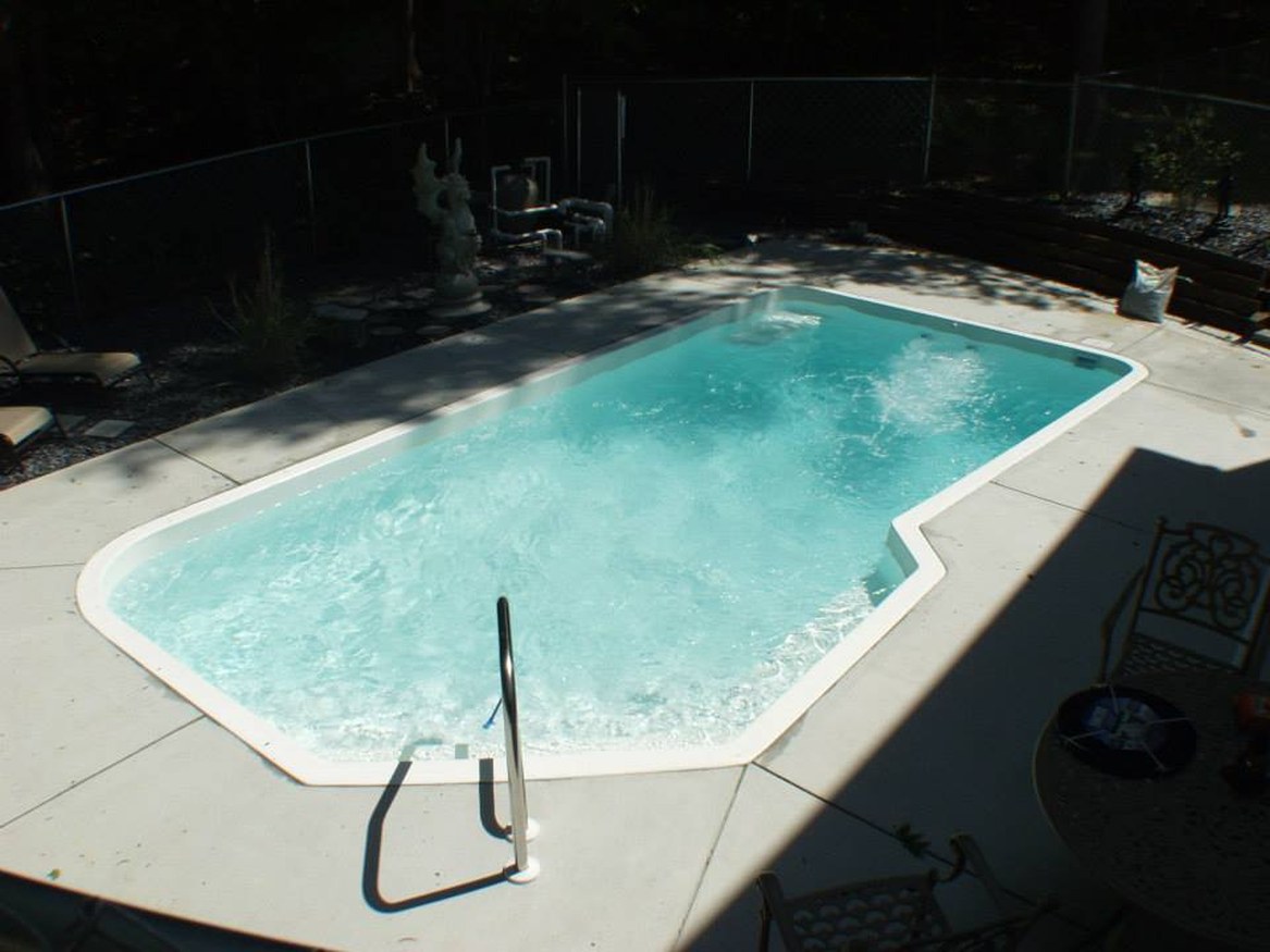 <div class='closebutton' onclick='return hs.close(this)' title='Close'></div><div class='firstH'><img src='images/logo-white-small.png'></div><h1>Mediterranean Fiberglass Pools</h1><p>Size: 13' x 26'<br>Depth: 3' 6'' - 6'<br>Gallons: 8600<br>Square Feet: 300</p><div class='getSocial'><h1>Share</h1><p class='photoBy'>Photo by Gulf Coast Pools</p><iframe src='http://www.facebook.com/plugins/like.php?href=http%3A%2F%2Fgulfcoastpoolsllc.com%2Fimages%2Fcaribbean-bay%2Fmayan%201.jpg&send=false&layout=button_count&width=100&show_faces=false&action=like&colorscheme=light&font&height=21' scrolling='no' frameborder='0' style='border:none; overflow:hidden; width:100px; height:21px;' allowTransparency='true'></iframe><br><a href='http://pinterest.com/pin/create/button/?url=http%3A%2F%2Fwww.gulfcoastpoolsllc.com&media=http%3A%2F%2Fwww.gulfcoastpoolsllc.com%2Fimages%2Fcaribbean-bay%2Fmayan%201.jpg&description=Pools' data-pin-do='buttonPin' data-pin-config=\'above\'><img src='http://assets.pinterest.com/images/pidgets/pin_it_button.png' /></a><br></div>